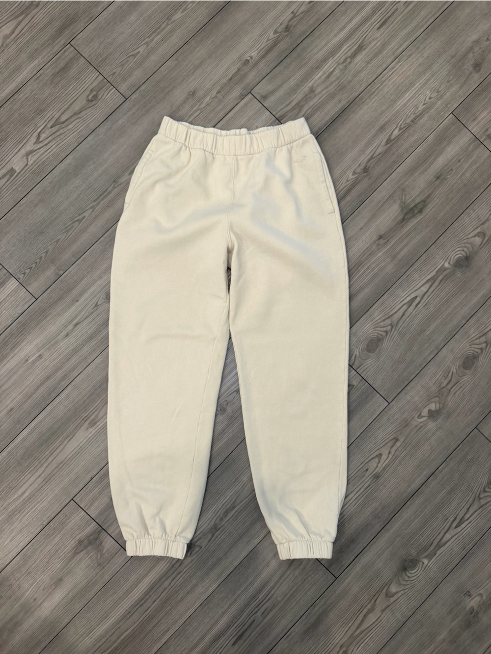 Hollister Cream Jogger Sweatpants Size Small